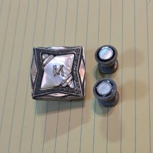 Elegant Mother Of Pearl Belt Buckle And Cufflink Set